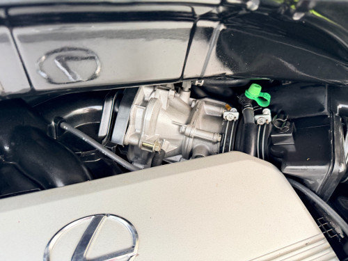 Lexus RX330 2004 ធម្មតា​ ប៉ុងពីរ​ ផ្លាក​លេខ​ភ្នំពេញ​2AG