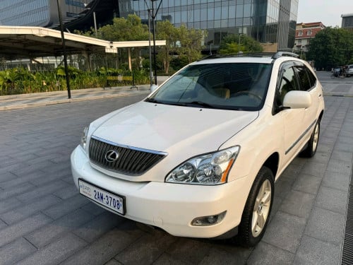 Lexus330 H/F/pong1/2AM 22700$