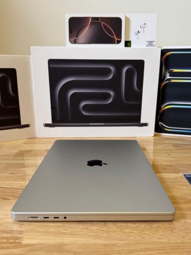 MacBook Pro 16" M4 Pro, 24GB, 512GB