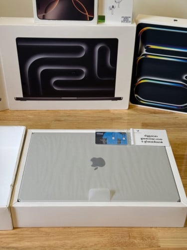 MacBook Pro 16" M4 Pro, 24GB, 512GB
