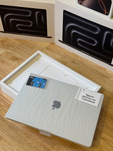 MacBook Pro 16" M4 Pro, 24GB, 512GB