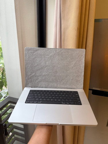 MacBook Pro 16" M4 Pro, 24GB, 512GB