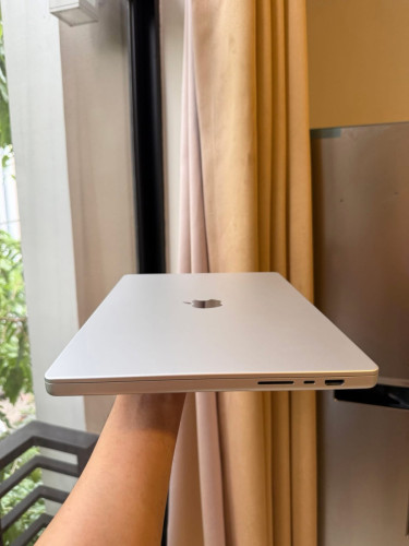 MacBook Pro 16" M4 Pro, 24GB, 512GB