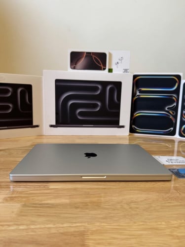 MacBook Pro 16" M4 Pro, 24GB, 512GB