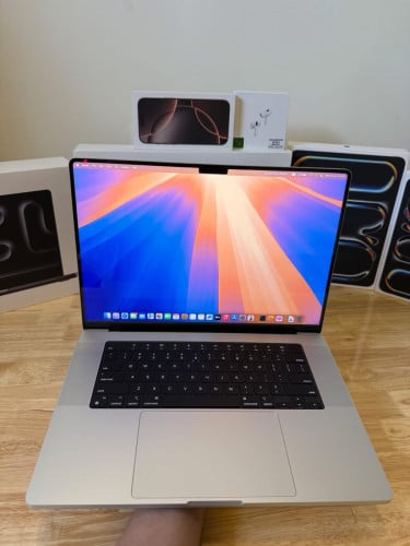 MacBook Pro 16" M4 Pro, 24GB, 512GB