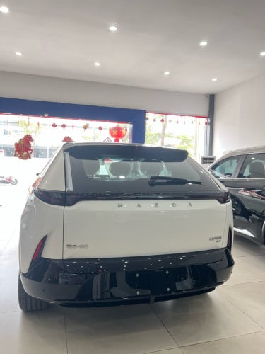 Mazda Ez60 option 2 មាន4ពណ៌ ខ្មៅ,ប្រផេះ,ស្វាយ,ពណ៌