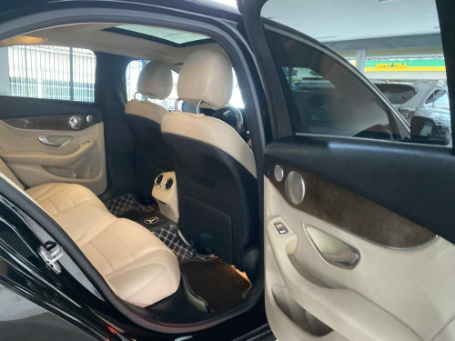Mercedes luxury 2015