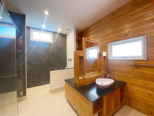 Modern 6-Bedroom Villa for Rent at Tuol Kork
