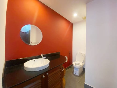 Modern 6-Bedroom Villa for Rent at Tuol Kork