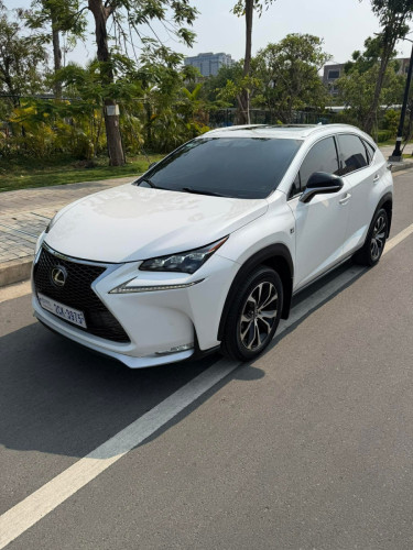 NX 200T F sport