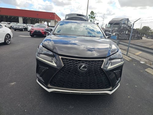 NX300 F-Sport ឆ្នាំ2019 ក្រដាសពន្ធ