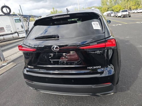 NX300 F-Sport ឆ្នាំ2019 ក្រដាសពន្ធ