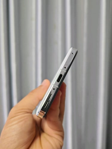One plus 13 5G Sim2 CH អត់ទាន់ឡើង Global 100W