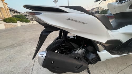 Pcx2021ជប៉ុនក្រដាស់ពន្ន2270$ទិញដាច់វៃដូ25ខេត្តក្រុងតេលេក្រាម077340440-098340440