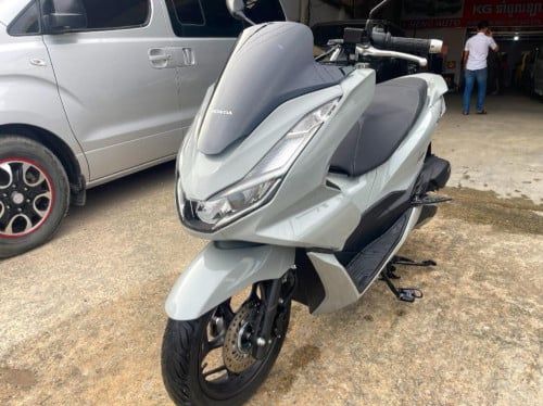 Pcx2022ជ  Pcx2023ជប៉ុនក្រដាស់ពន្នលក់2670$ទិញដាច់វៃដូ25ខេត្តក្រុងតេលេក្រាម077340440-098340440