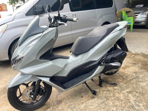 Pcx2022ជ  Pcx2023ជប៉ុនក្រដាស់ពន្នលក់2670$ទិញដាច់វៃដូ25ខេត្តក្រុងតេលេក្រាម077340440-098340440