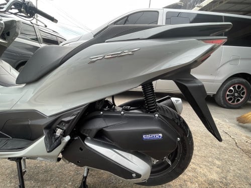 Pcx2022ជ  Pcx2023ជប៉ុនក្រដាស់ពន្នលក់2670$ទិញដាច់វៃដូ25ខេត្តក្រុងតេលេក្រាម077340440-098340440
