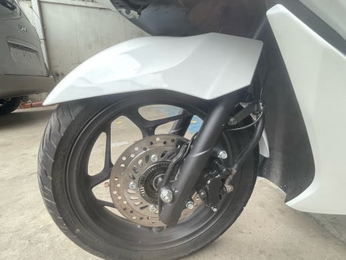 Pcx2024ជប៉ុនក្រដាស់ពន្នលក់2870$ទិញដាច់វៃដូ25ខេត្តក្រុងតេលេក្រាម077340440-098340440