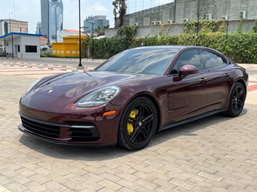 Porche Panamera New arrive