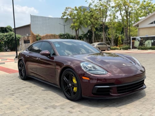 Porche Panamera New arrive
