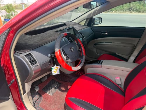 Prius 2007 half