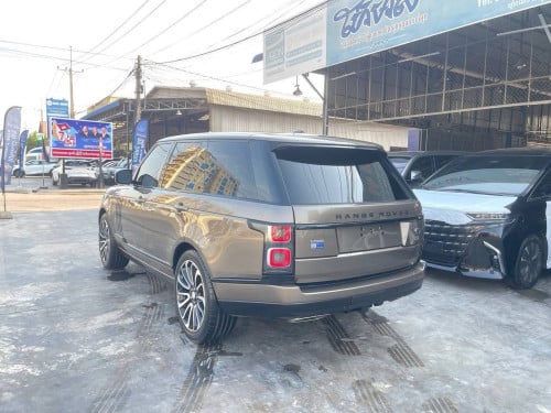 RANGE ROVER VOQUE 2014 Up 2020 Full Options ម្ចាស់ដើមទីមួយទិញថ្មីខ្លាញ់គោ