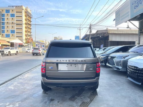 RANGE ROVER VOQUE 2014 Up 2020 Full Options ម្ចាស់ដើមទីមួយទិញថ្មីខ្លាញ់គោ