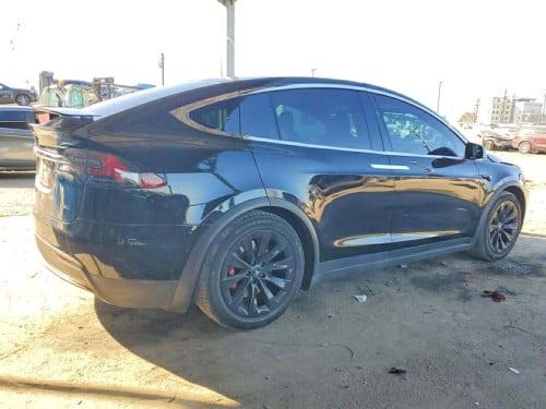 TESLA Model X 2017 (ETA:26/062026) តម្លៃ 2Xxxx$