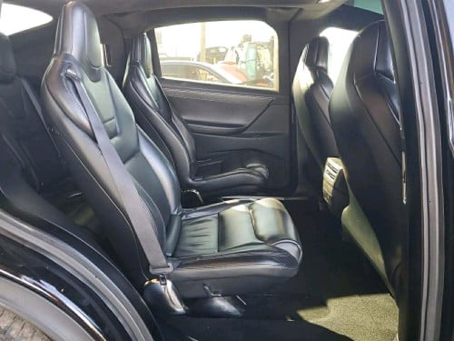 TESLA Model X 2017 (ETA:26/062026) តម្លៃ 2Xxxx$