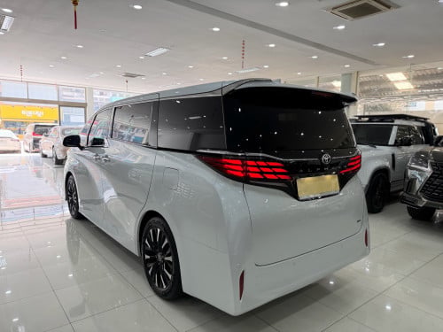 Toyota Alphard 2023 HEV