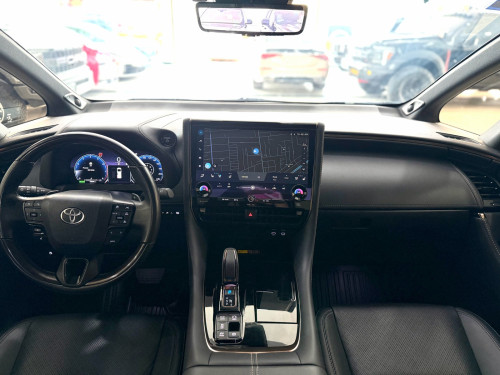 Toyota Alphard 2023 HEV
