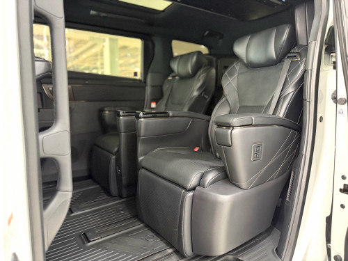 Toyota Alphard 2023 HEV