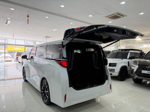 Toyota Alphard 2023 HEV