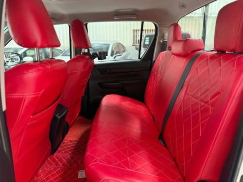 Toyota revo 2020