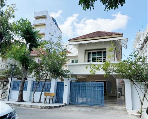 Villa for Rent in Borey Sunway