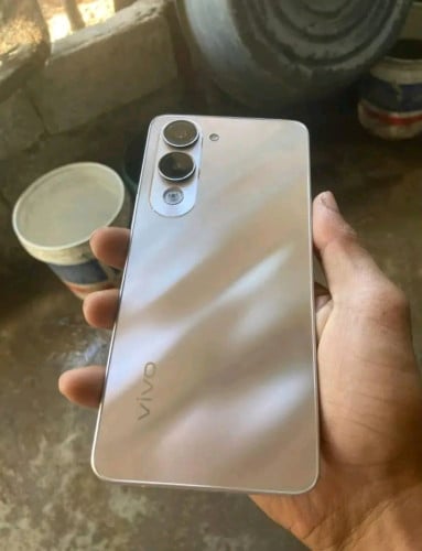 vivo Y04s នៅស្អាត 98% ram 8 storage 128g