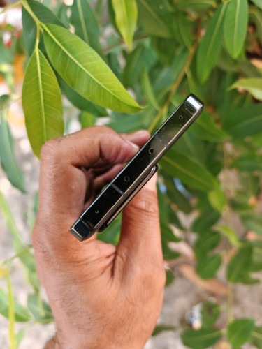Xiaomi 13 12g/256g_Global(វៃដូរបាន)👉$225