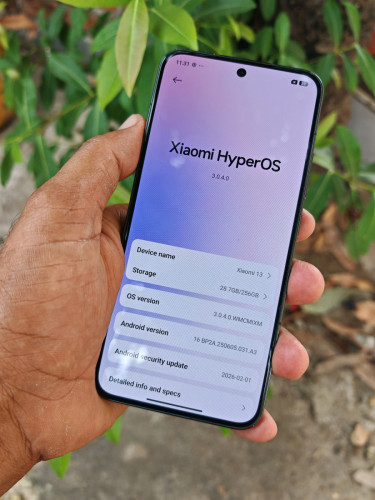 Xiaomi 13 12g/256g_Global(វៃដូរបាន)👉$225