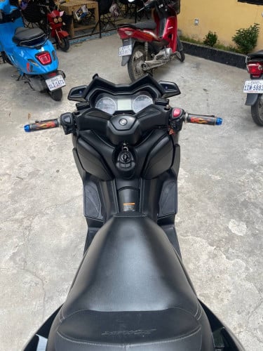 Yamaha X max 250 97% តម្លៃអាចចរចារបាន