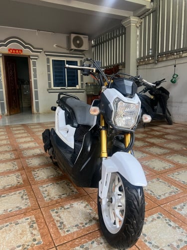 Zoomer ឆ្នាំ2020​ មានពន្ធលក់​1400$