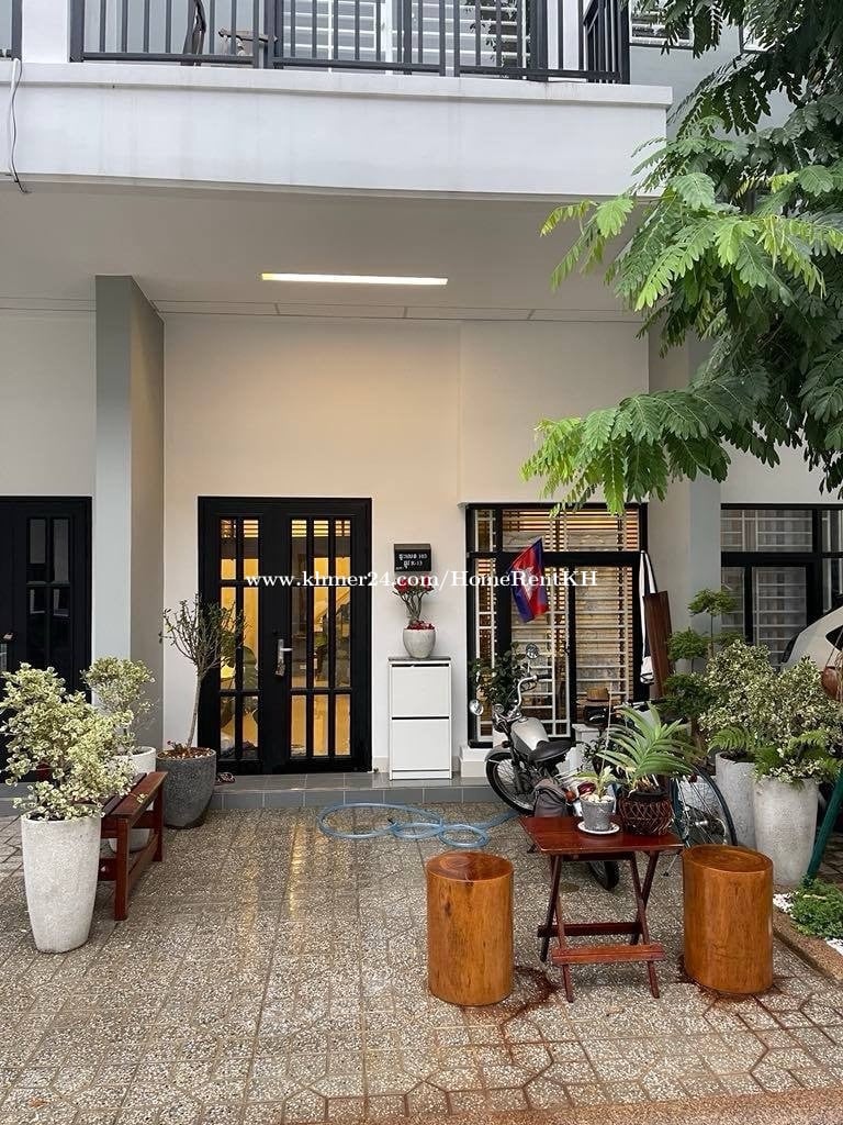 ផ្ទះវីឡាជួល នៅបុរីប៉េងហួត បឹងស្នោ (គម្រោង Eco Romance) តម្លៃ 650$ ផ្ទះស្អាតបែបអ៊ឺរ៉ុប សំភារះមាសិតម៉ង