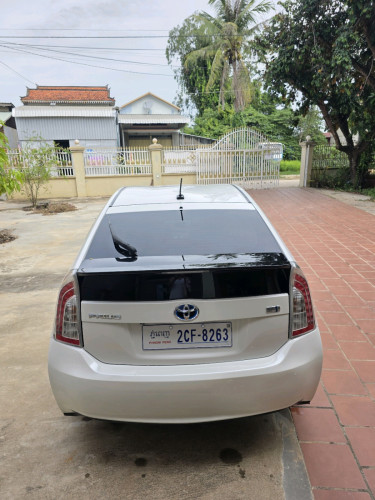 ឡានជួល