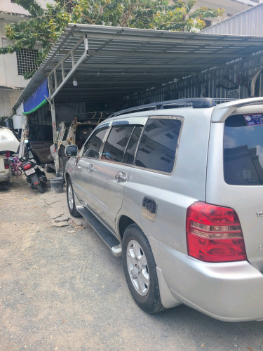 ខែ