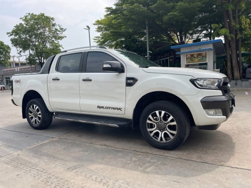 ឡានលក់ប្រញាប់លុយ