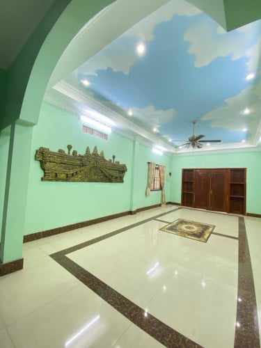 វ៏ឡាជួលនៅ បឹងសាឡាង