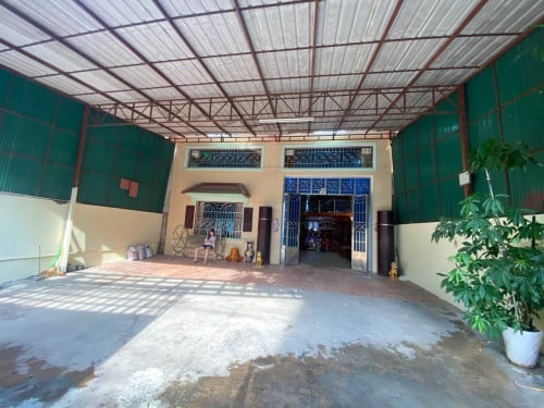 វ៏ឡាជួលនៅ បឹងសាឡាង