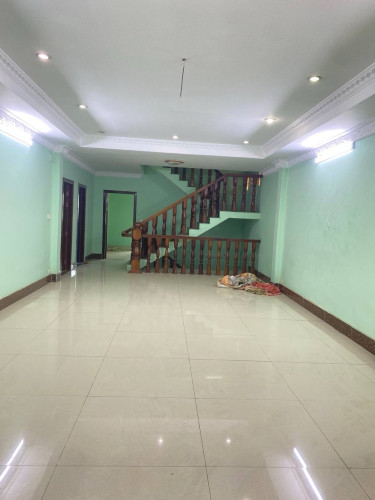 វ៏ឡាជួលនៅ បឹងសាឡាង