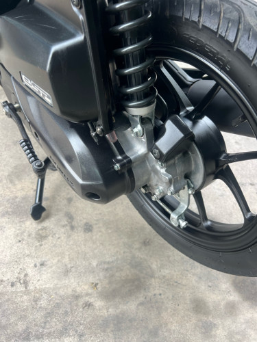 ថ្មីណាស់