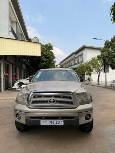 ឡានលក់ឆ្នាំ08
