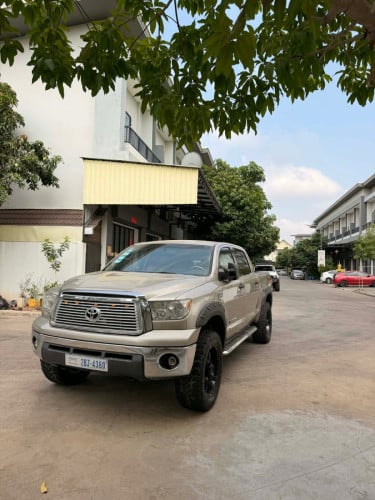 ឡានលក់ឆ្នាំ08